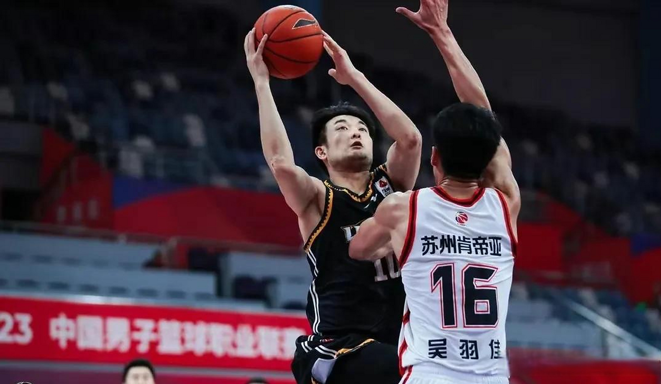 关于吉林客场大胜，丛明晨砍下全队最高分的信息