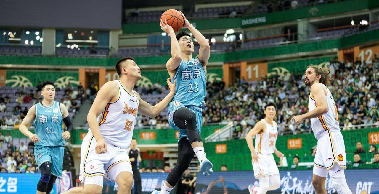 关于普雷斯顿客场大胜，继续追赶积分榜前列的信息