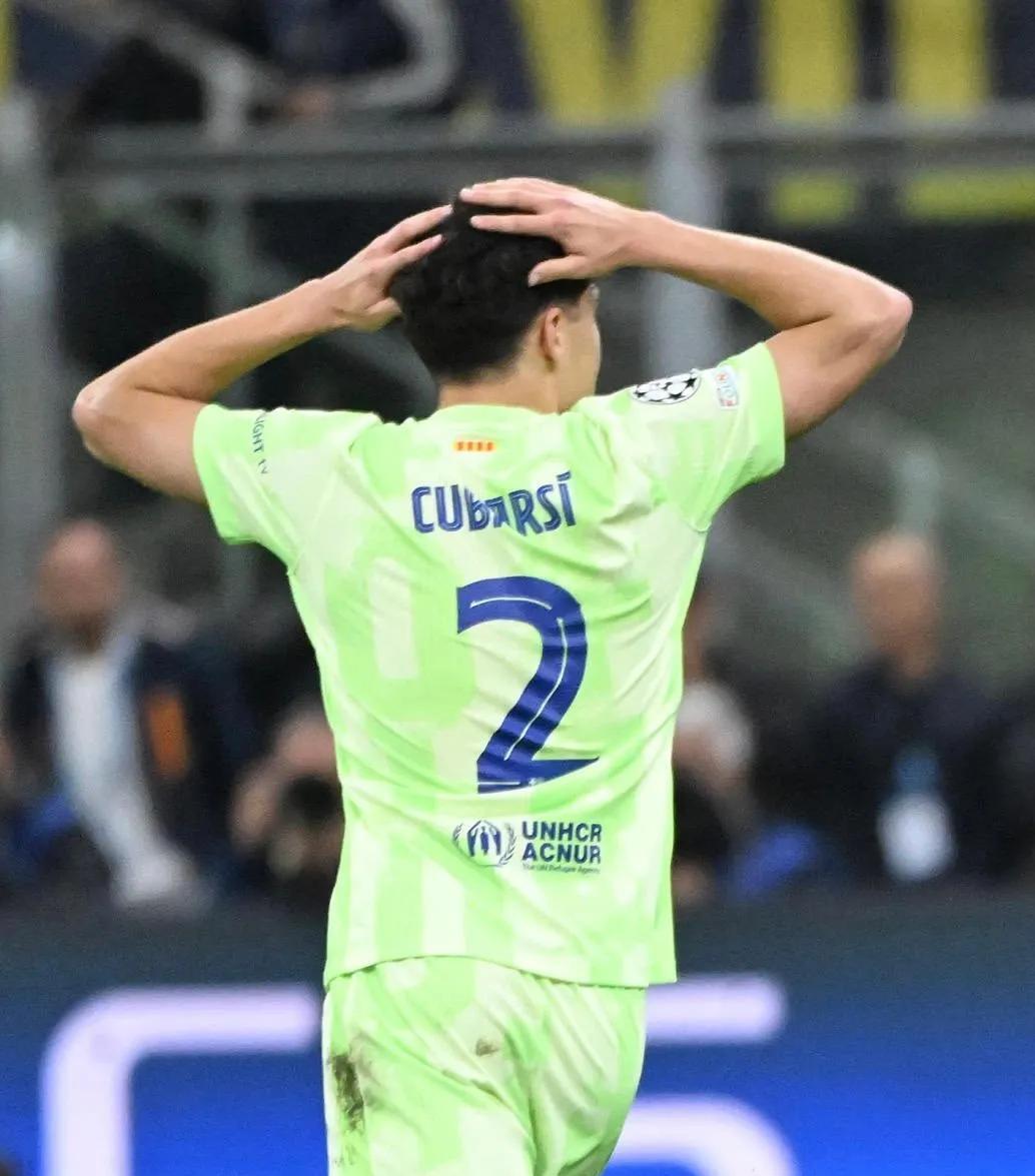 包含欧锦赛球队蓄力冲刺，备战周末半决赛的词条