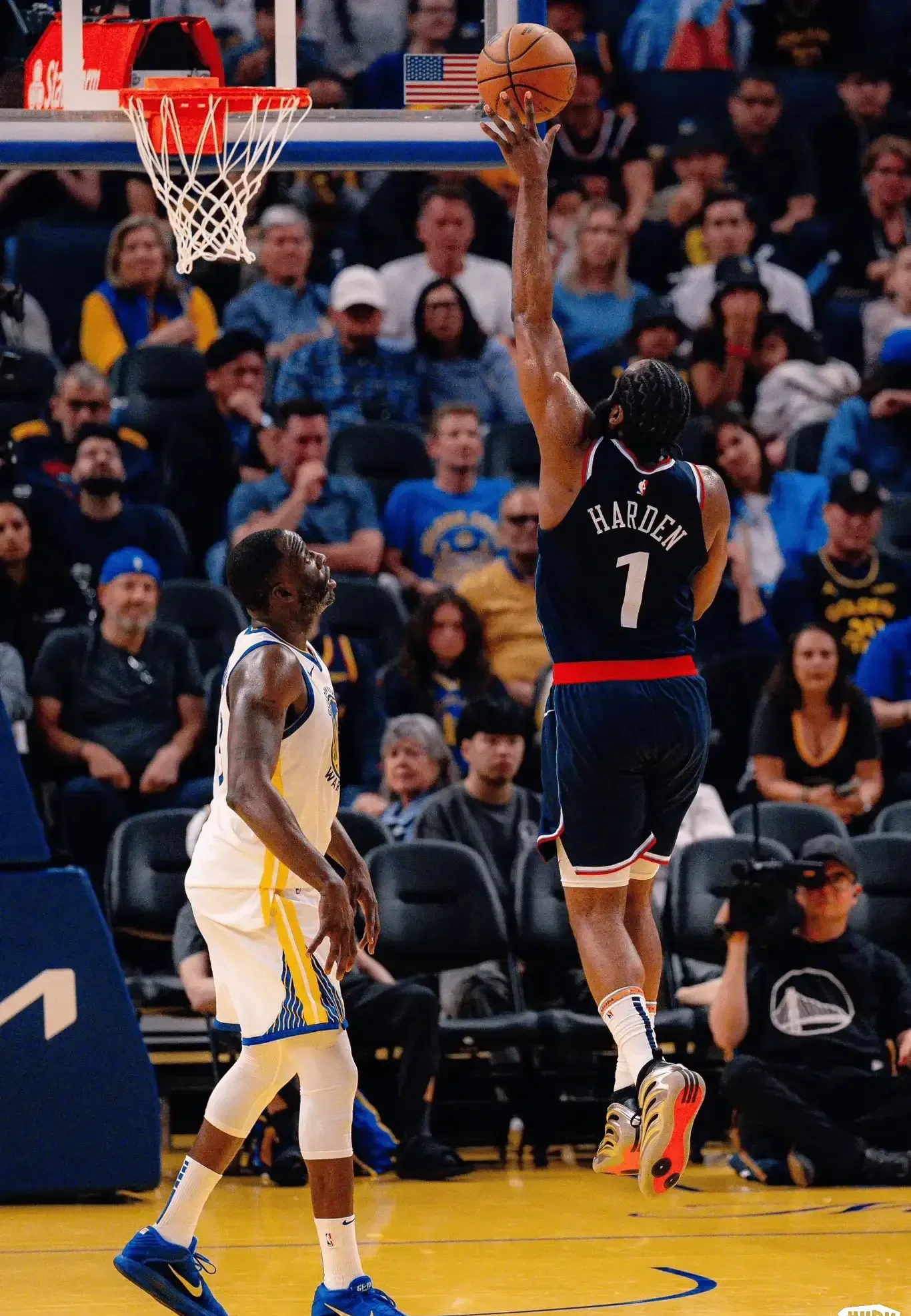 爱游戏体育官网-包含火箭遭遇四连败，哈登表现低迷的词条