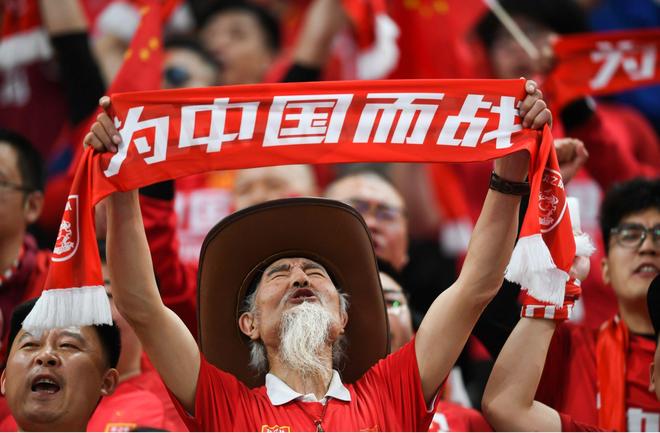 爱游戏app下载-足球荣誉再添一笔，国内强队斩获洲际盛会胜利