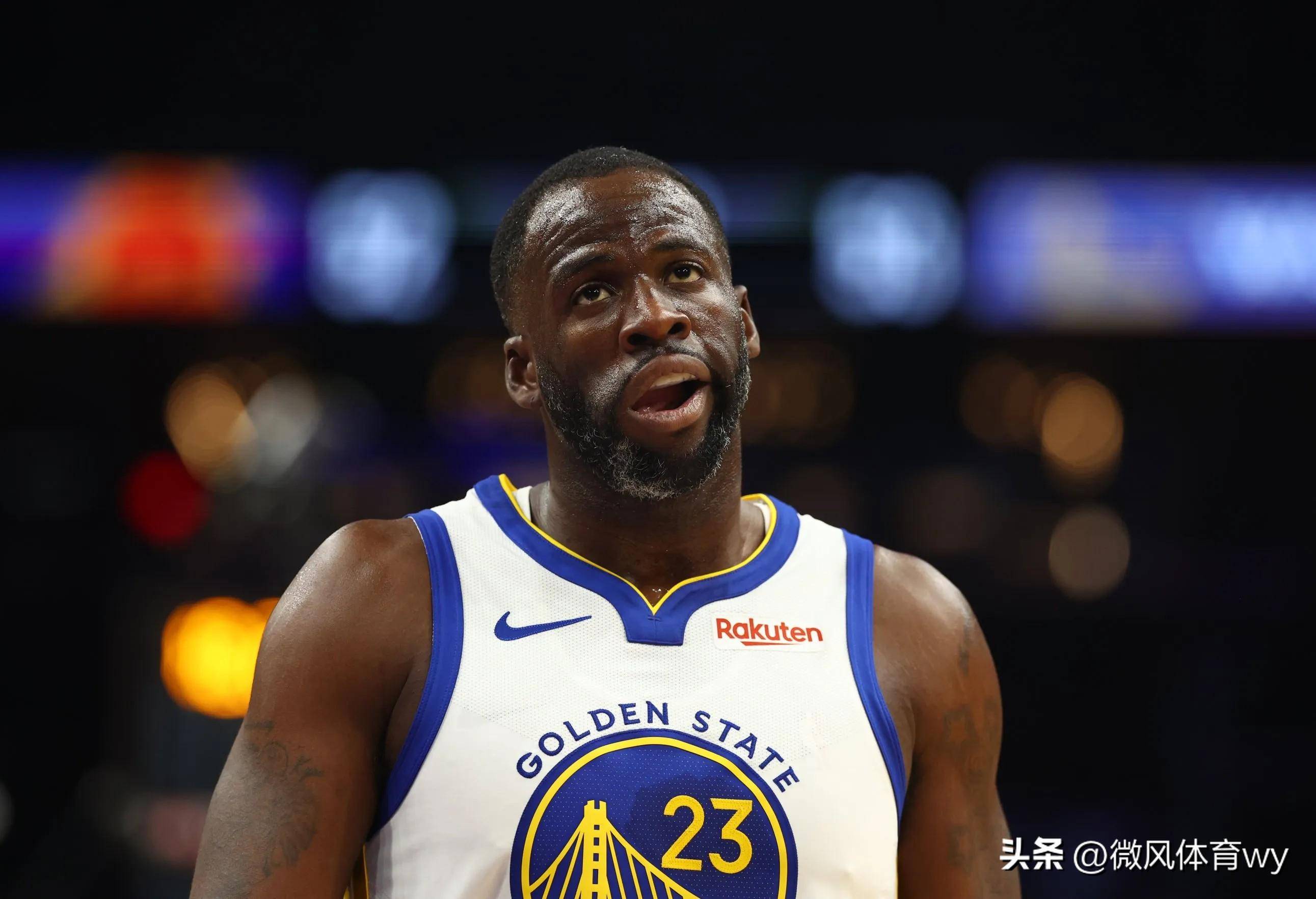 比赛中球员关键时刻表现优异