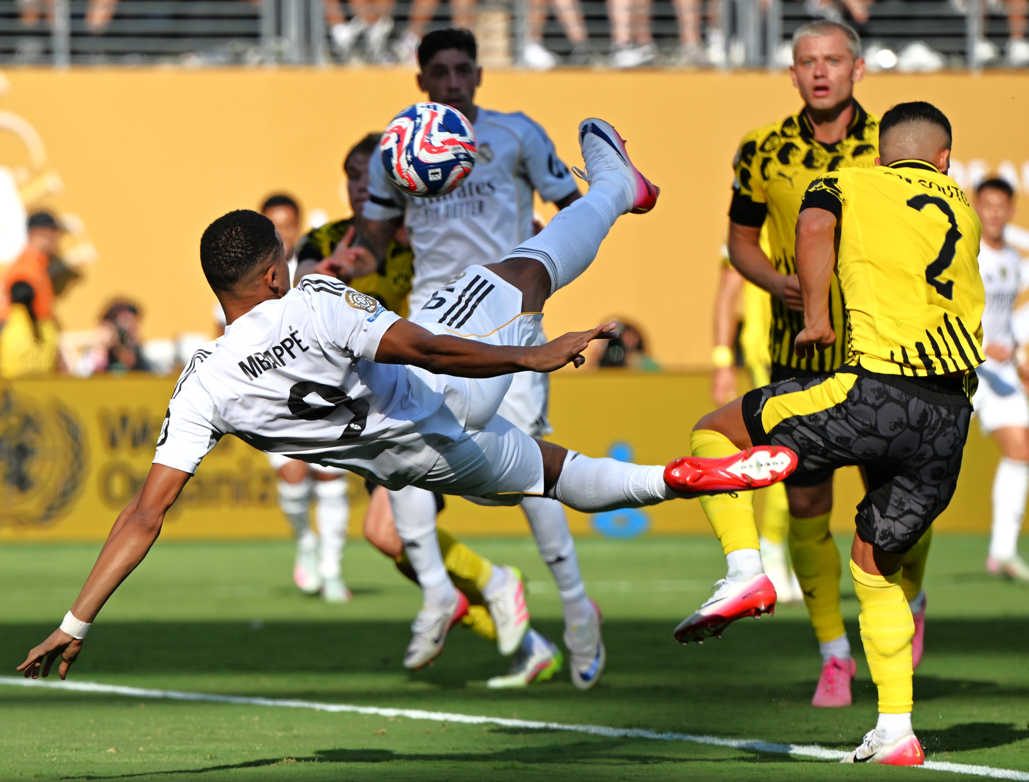 马德里竞技反超胜利，晋级前景向好的简单介绍