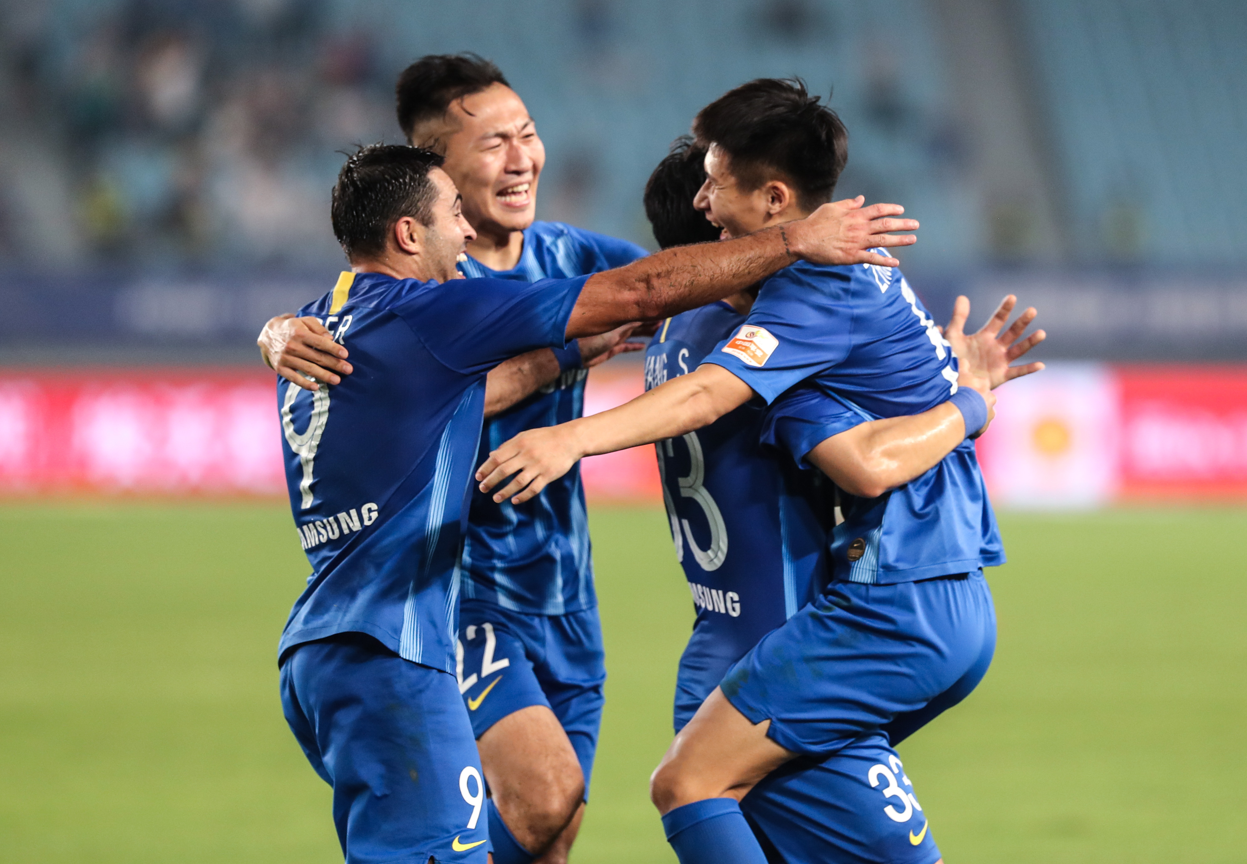 江苏苏宁豪取三分，继续保持中超排名稳定的简单介绍